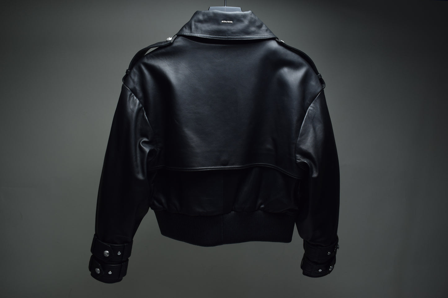 Empress / Womens / S / Heavily damaged