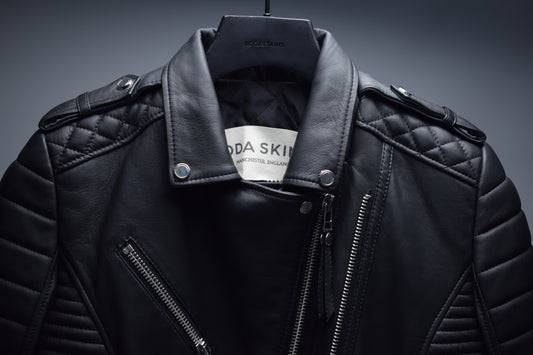 Kay Michaels 2.0 Silver Hardware Tall / Womens / M/L Tall / Excellent