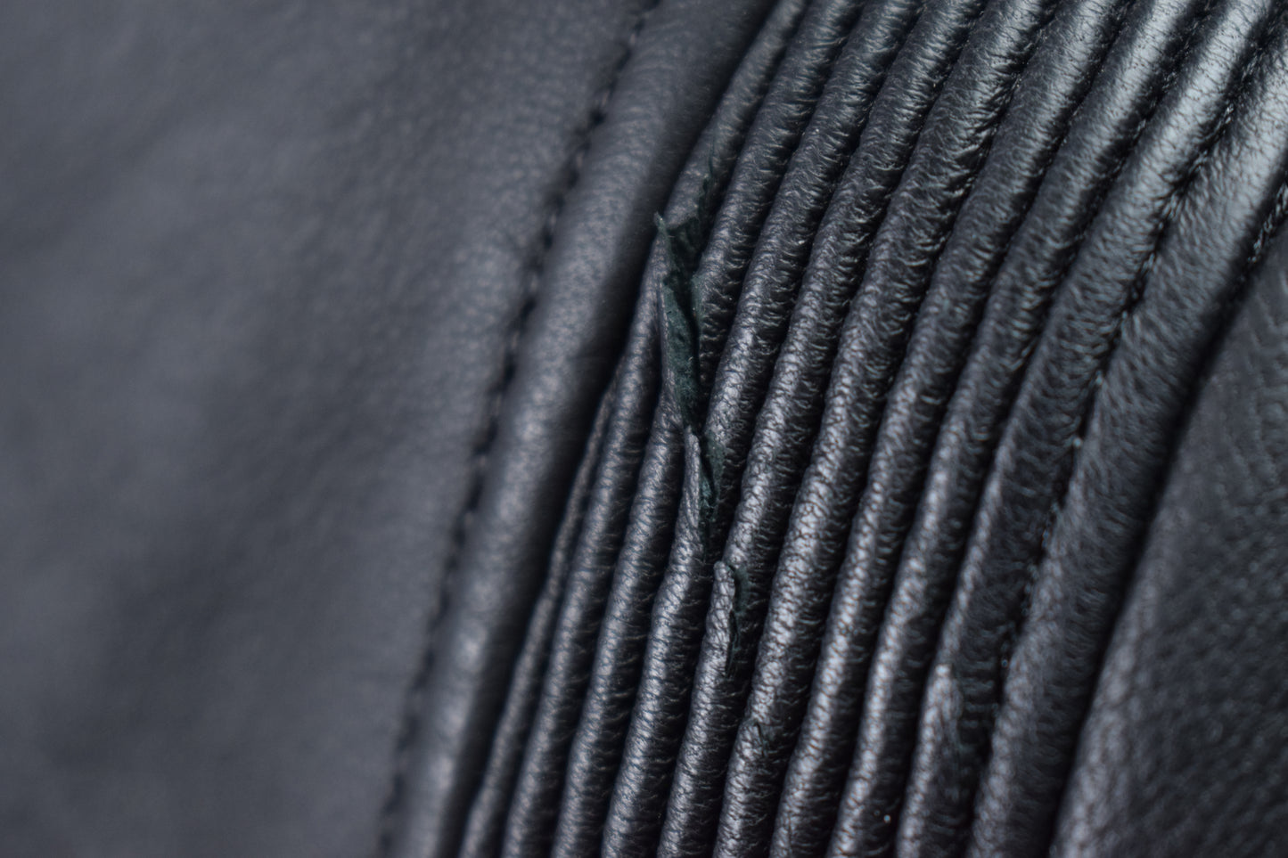 Kay Michaels 2.0: Silver Hardware / Mens / XXS / Damaged