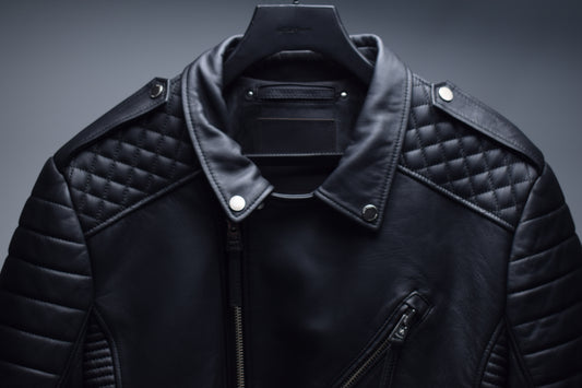 Kay Michaels 3.0 Silver Hardware / Mens / XXXL / Excellent