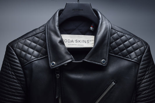 Alexander 2.0 Silver Hardware / Mens / M / Used