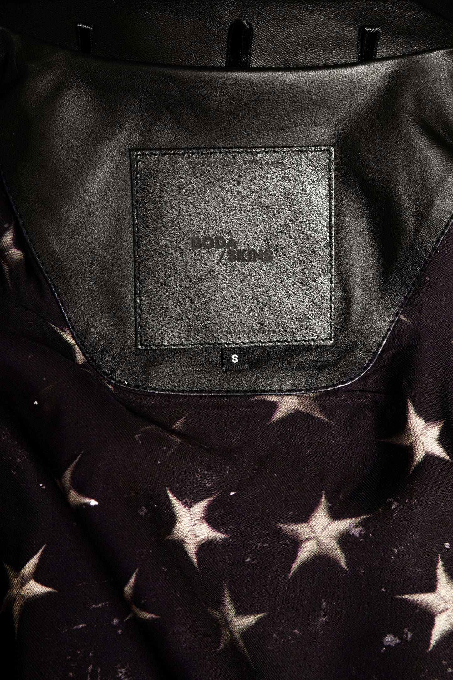 Kay Michaels: Old Glory Tall (Woman)