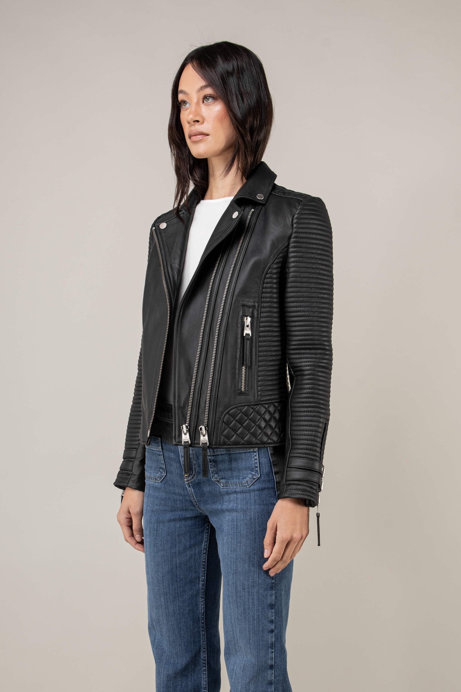 BLACK FRIDAY WOMAN - By Created Date: Newest to Oldest