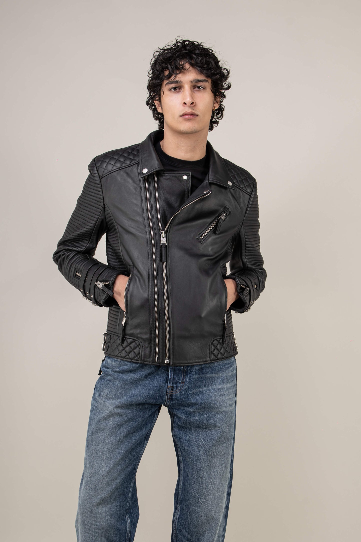 The Alexander 3.0 Silver Hardware (Man)