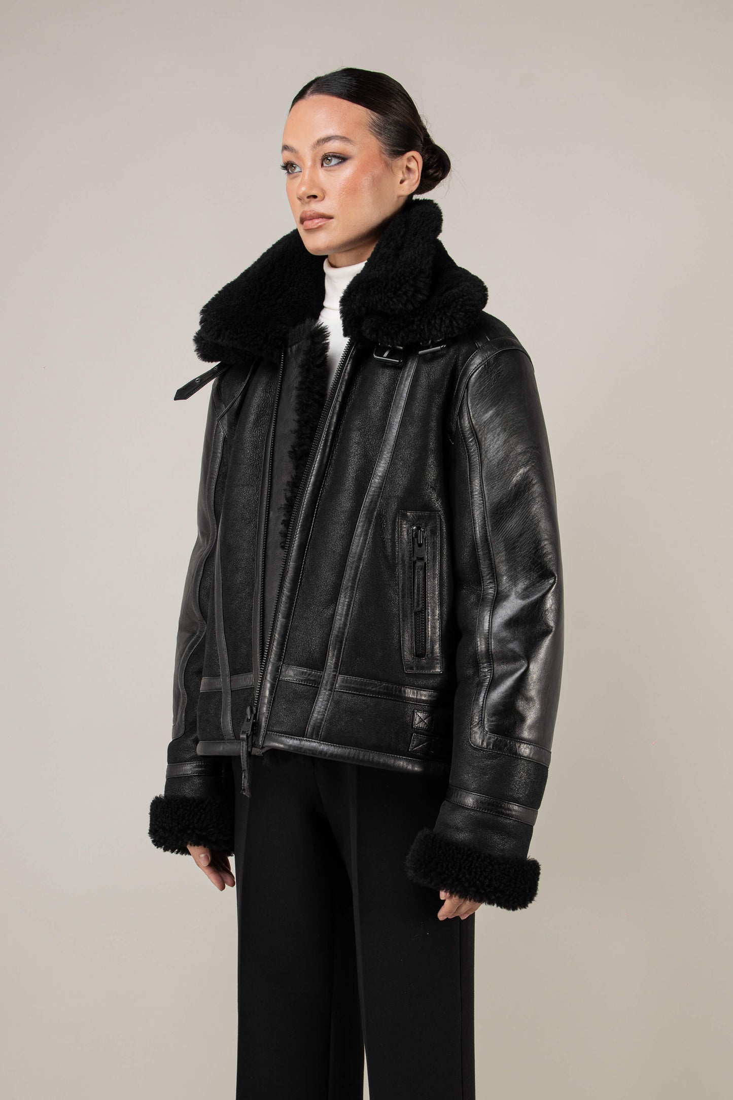 Bronx: Noir Shearling Jacket (Woman)