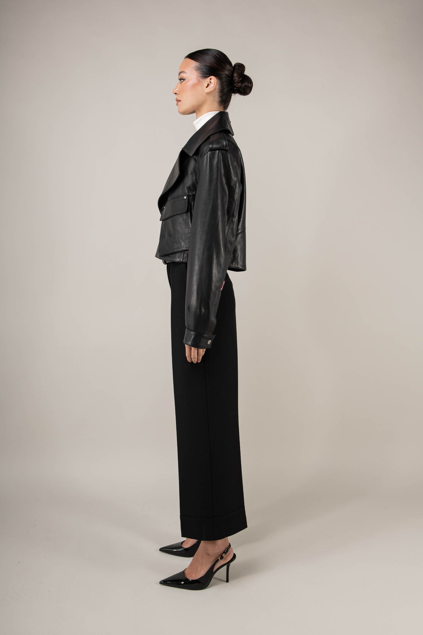 Cropped Blouson Black Leather Jacket