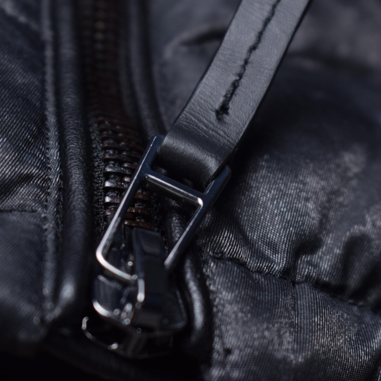 Smoke Black Puffer / Unisex / XXS / Excellent