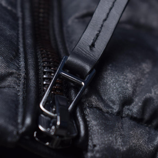 Smoke Black Puffer / Unisex / XXS / Excellent