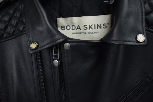 SM444 / Kay Michaels 2.0 TALL: Gun Metal Hardware (MEN'S)