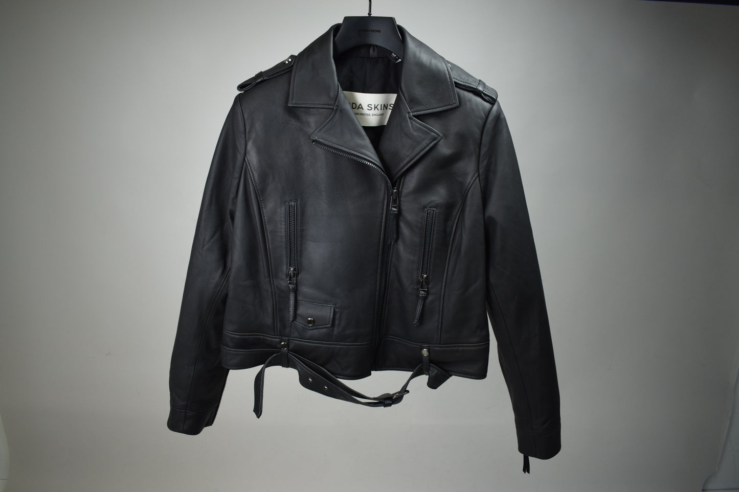 Classic Biker v1 / Womens / XL / Good
