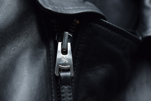 Outrider /Mens / M / Heavily damaged