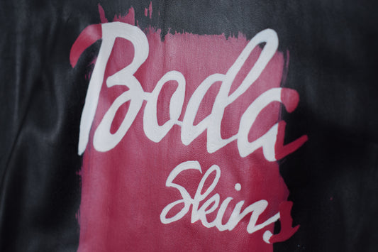 Jaws 3.0: Malibu (Barbie) / Womens / S / Excellent