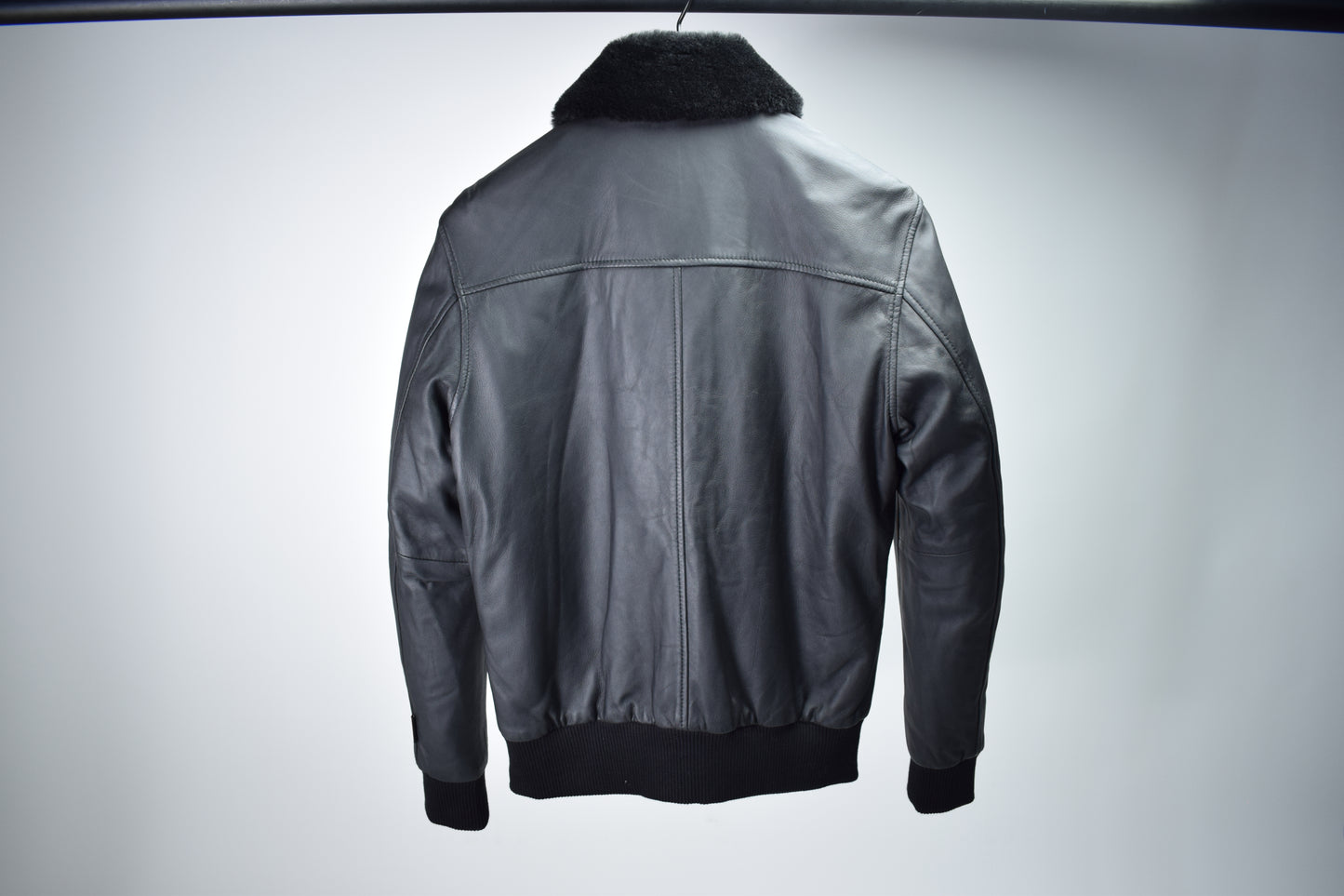 Aviator Black Shearling / Mens / S / Excellent