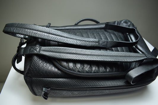 Barrel Bag, Crocodile effect / Unisex / One size / Good