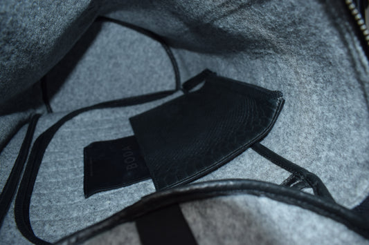 Barrel Bag, Crocodile effect / Unisex / One size / Good