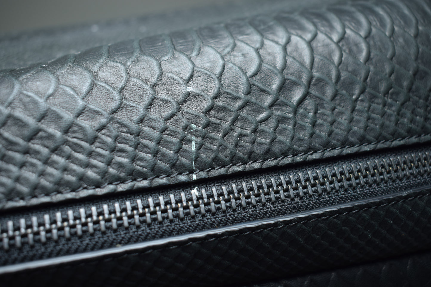 Barrel Bag, Crocodile effect / Unisex / One size / Good