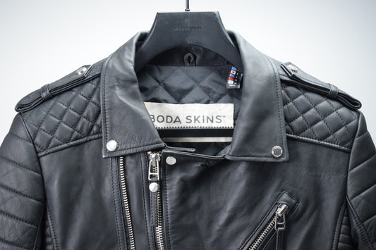 Kay Michaels 2.0: Silver Hardware / Mens / XXS / Damaged