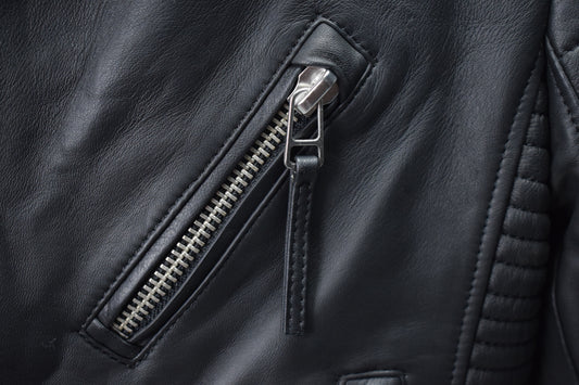 Kay Michaels 2.0: Silver Hardware / Mens / XXS / Damaged