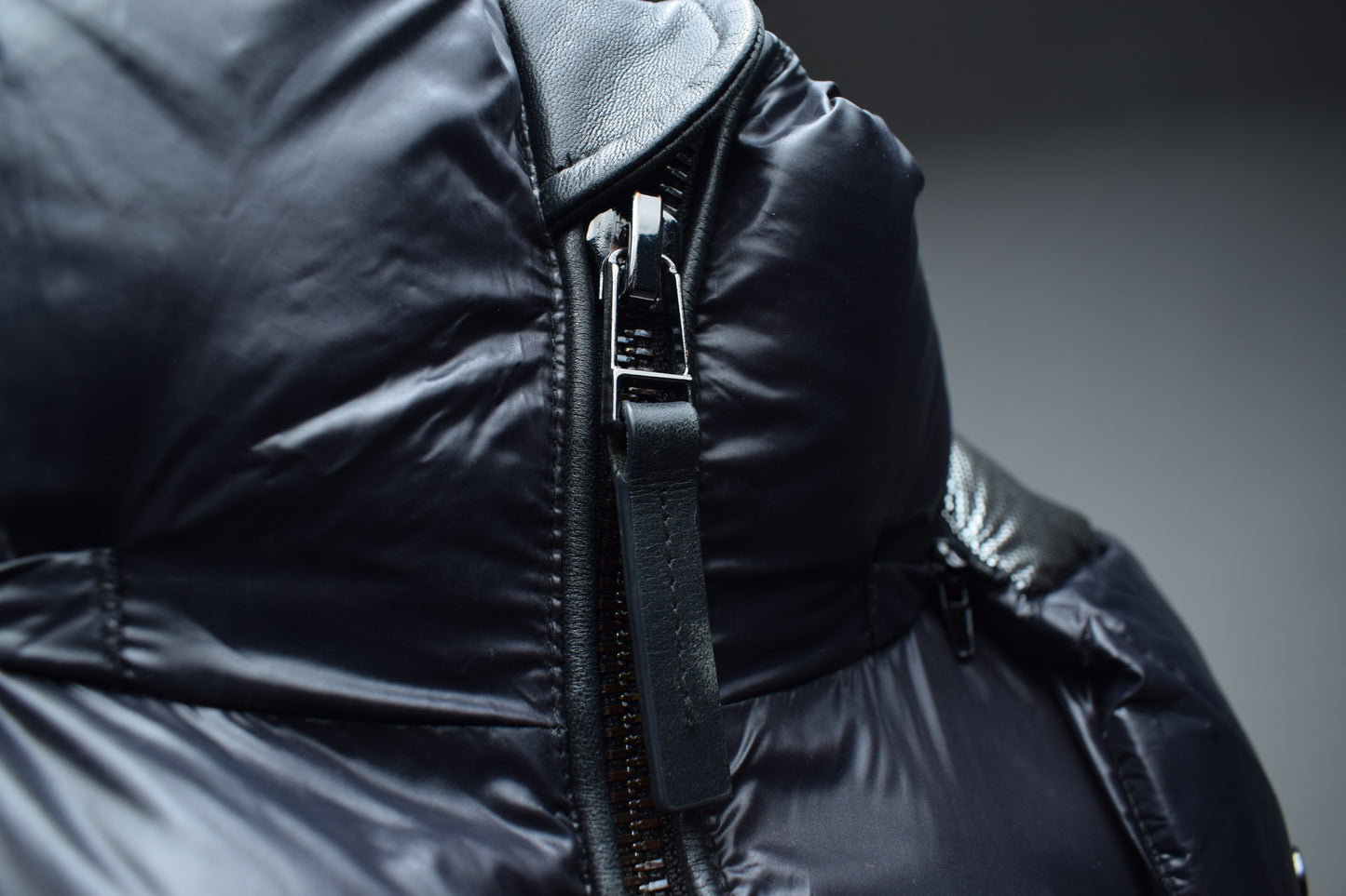 Abyss Noir Puffer / Womens / XXS / Damaged