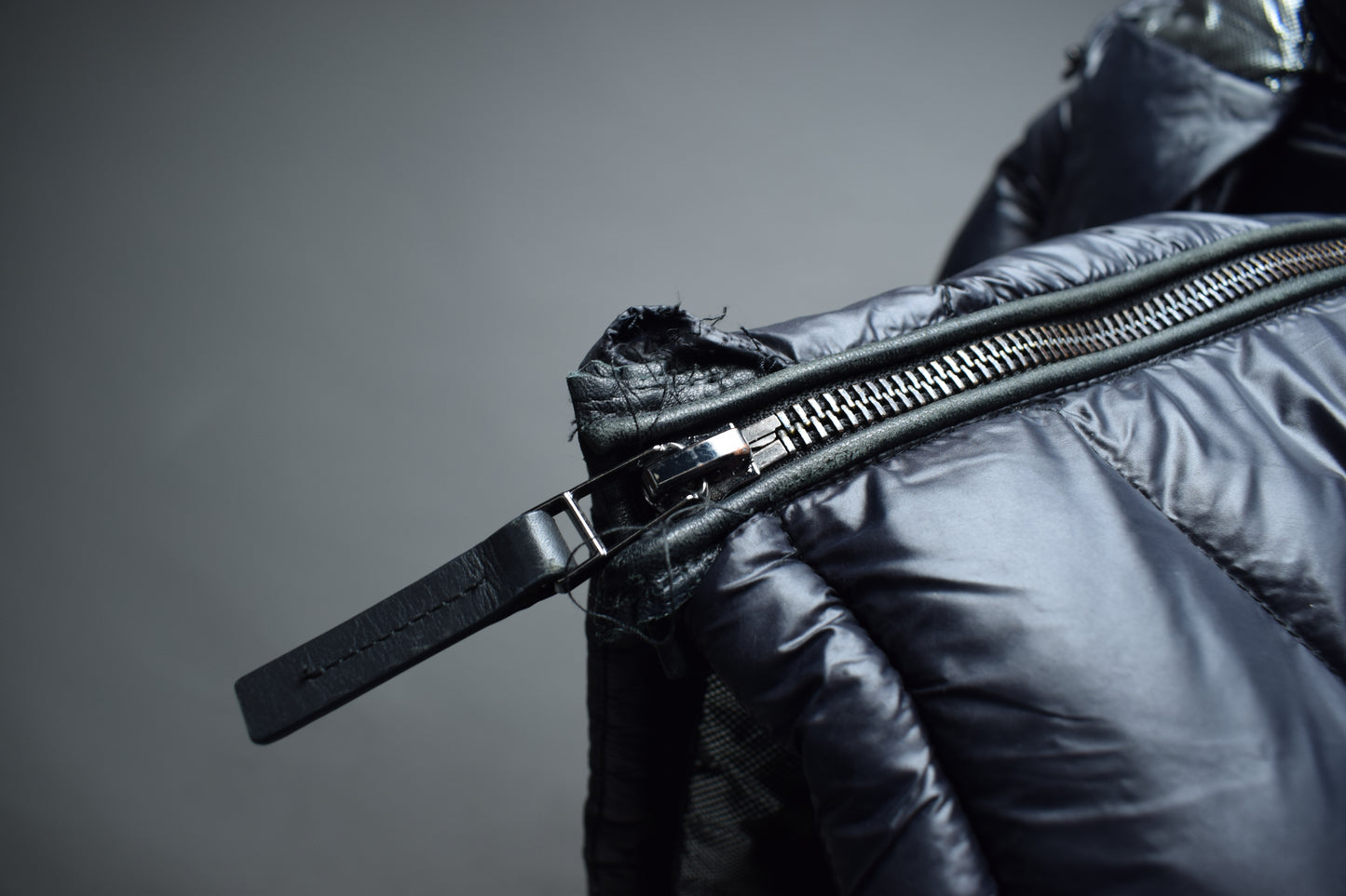 Abyss Noir Puffer / Womens / XXS / Damaged