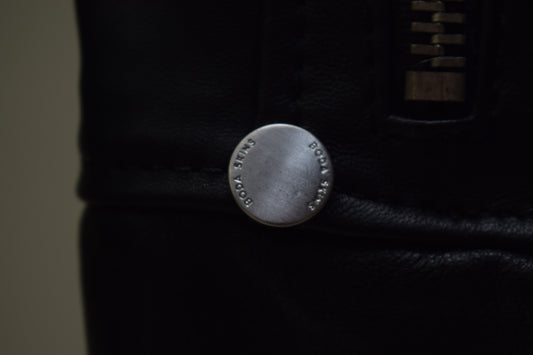 AXL / Womens / S / Heavily damaged