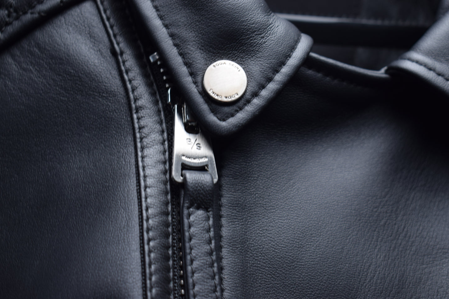 Kay Michaels 3.0 Silver Hardware / Mens / XXXL / Excellent