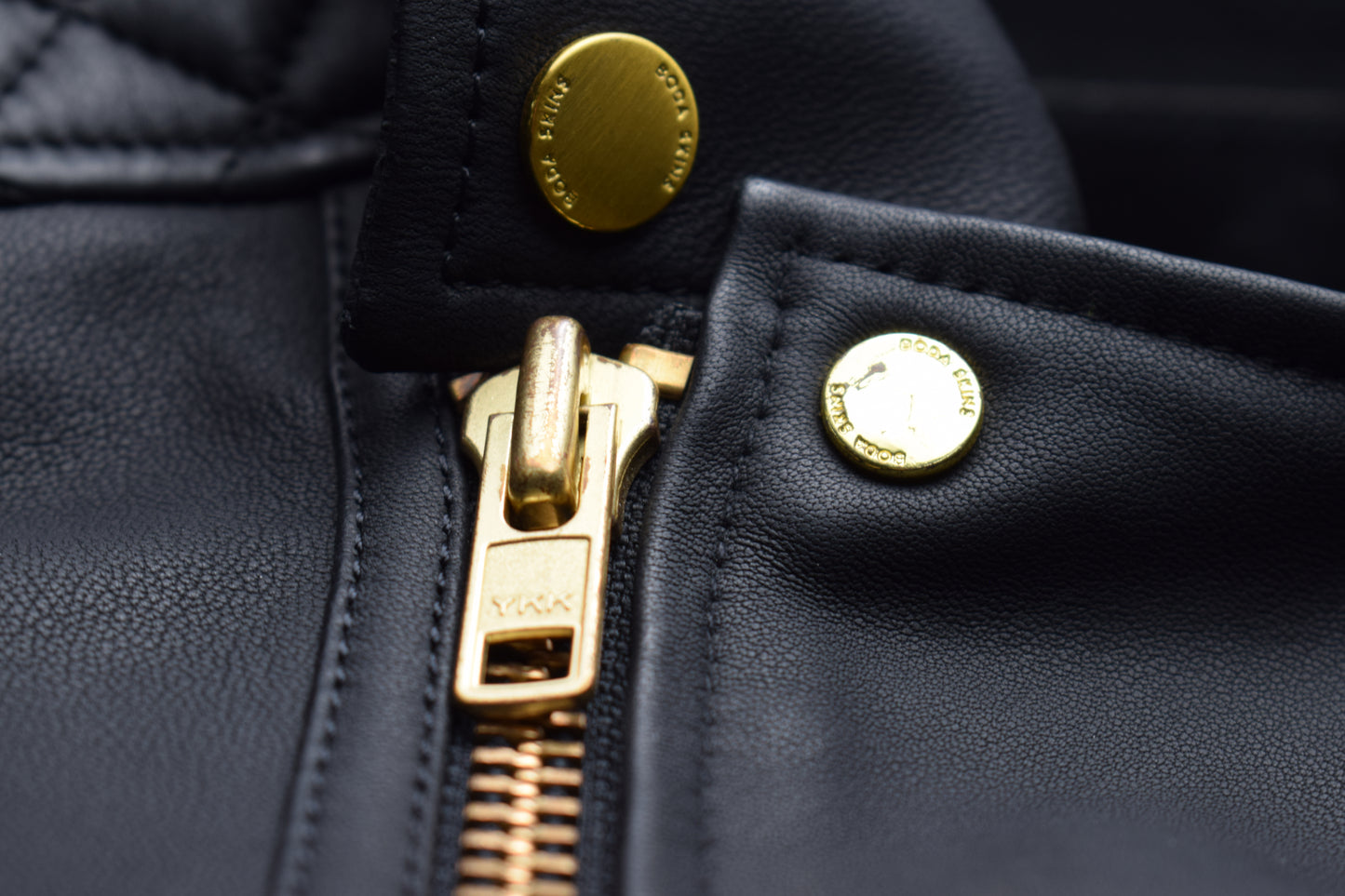 Kay Michaels 3.0 Gold Hardware Sample / Mens / M Tall / Used