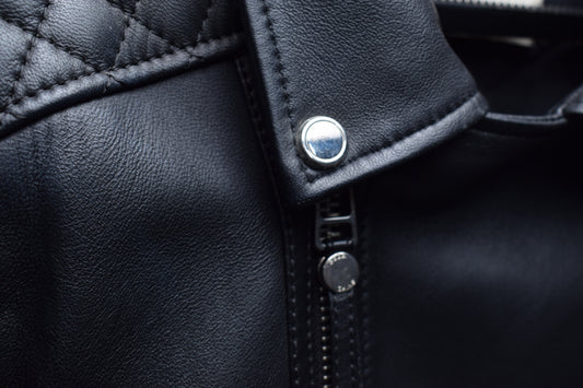 Alexander 2.0 Silver Hardware  / Mens / M / Used