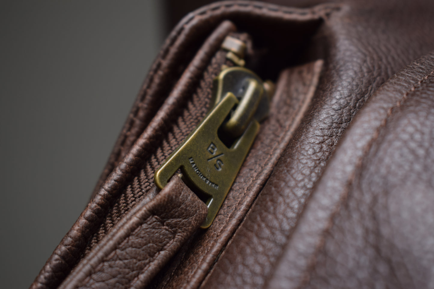 Spitfire Antique Brown / Mens / Multiple Sizes / Excellent