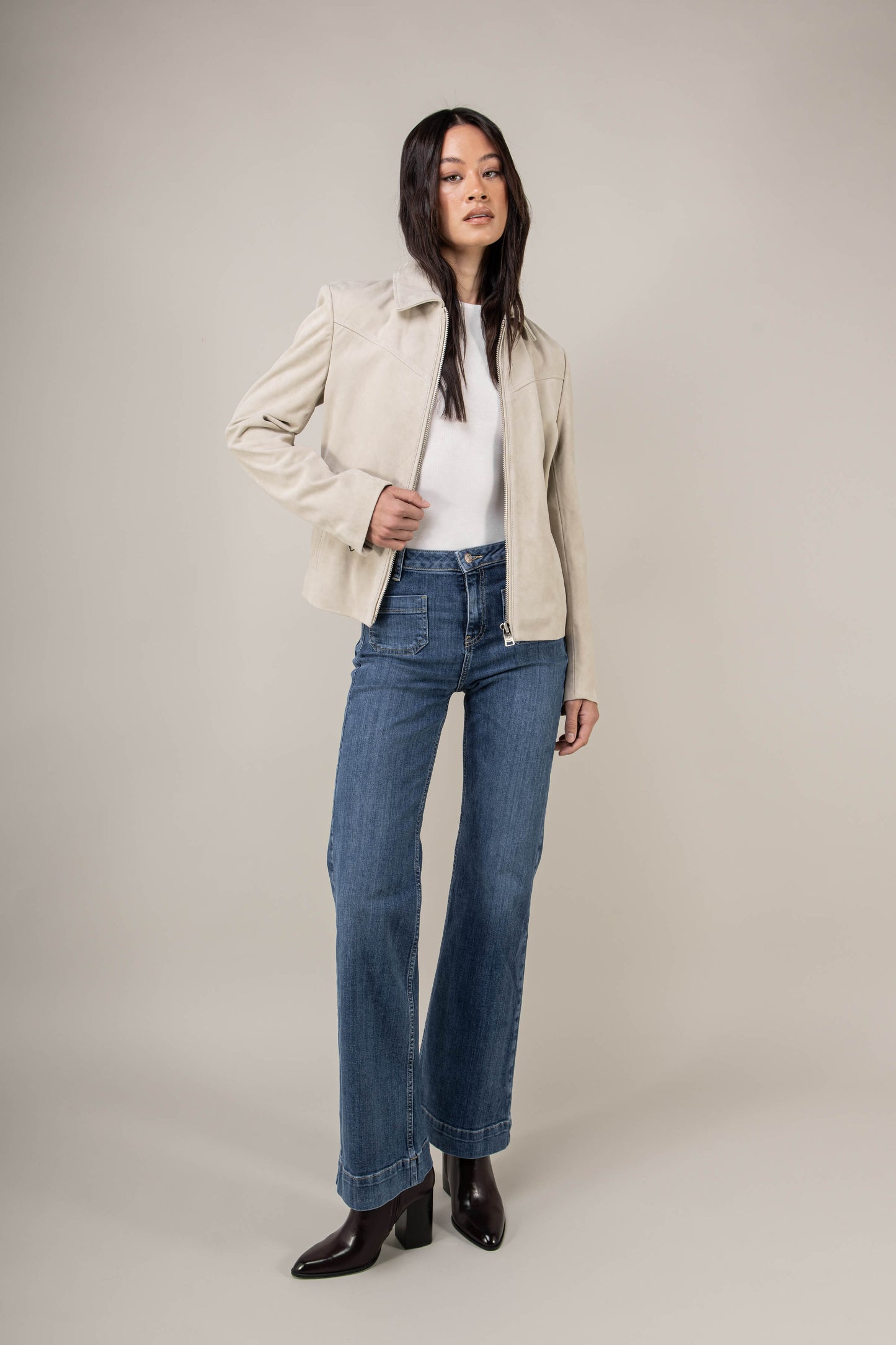 Hendrix: Sandstone Suede Leather Jacket (Woman)