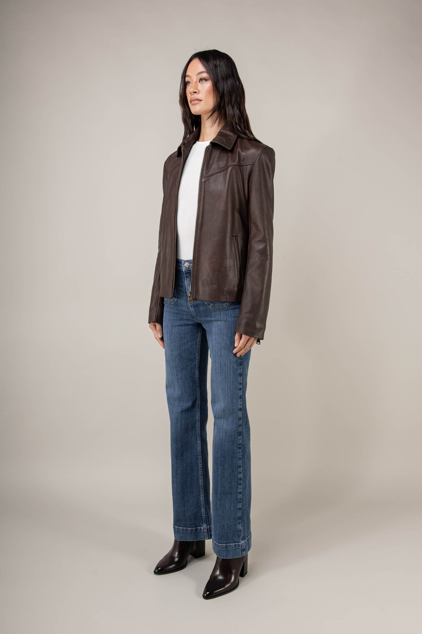 Hendrix: Vintage Brown Leather Jacket (Woman)