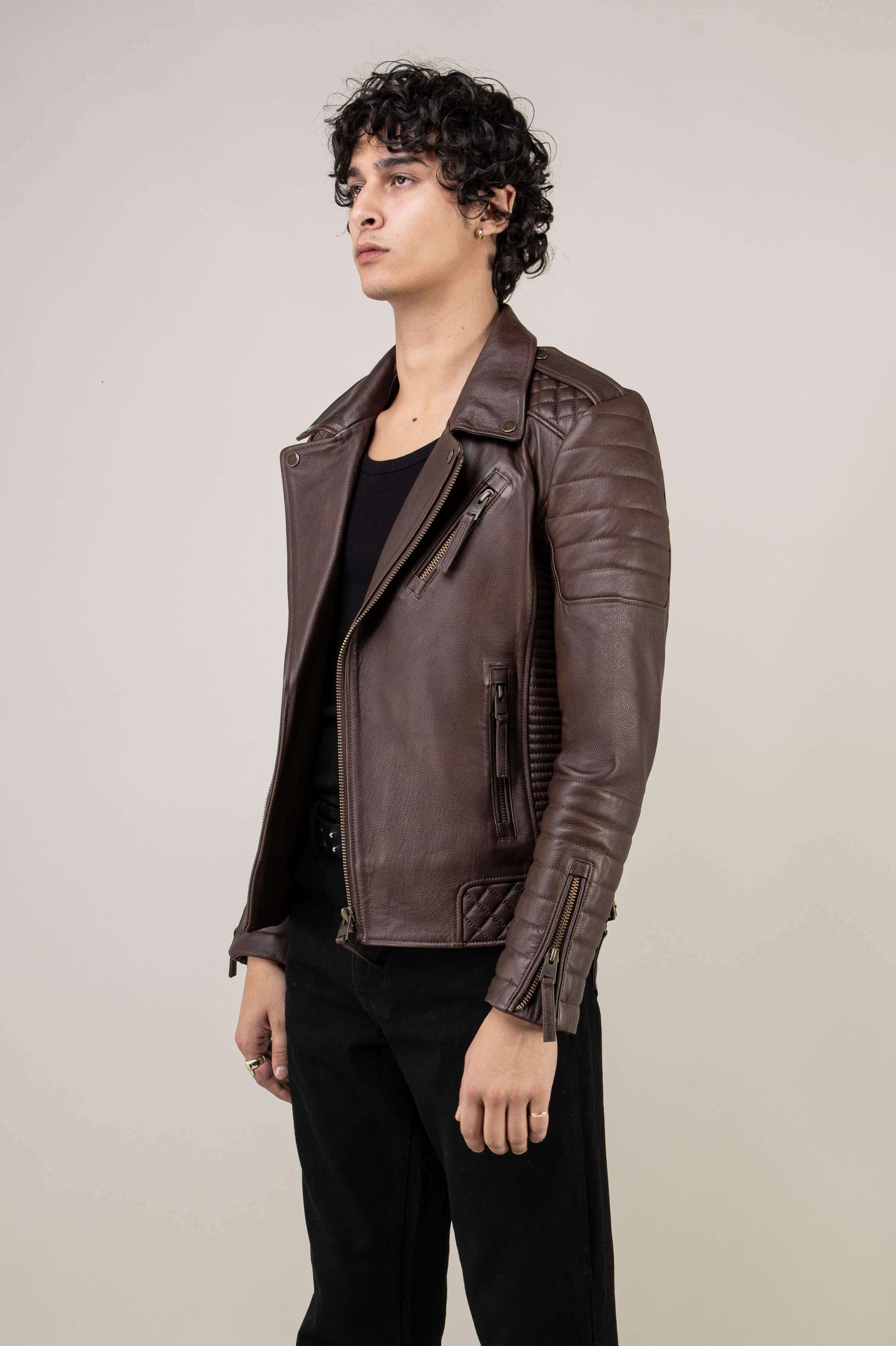 Kay Michaels 3.0: Vintage Brown Leather Jacket (Man)