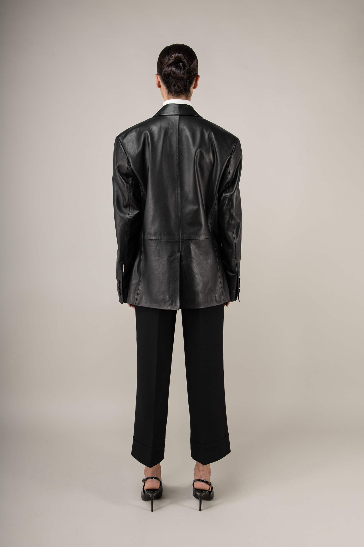 Oversized Leather Blazer (Woman)