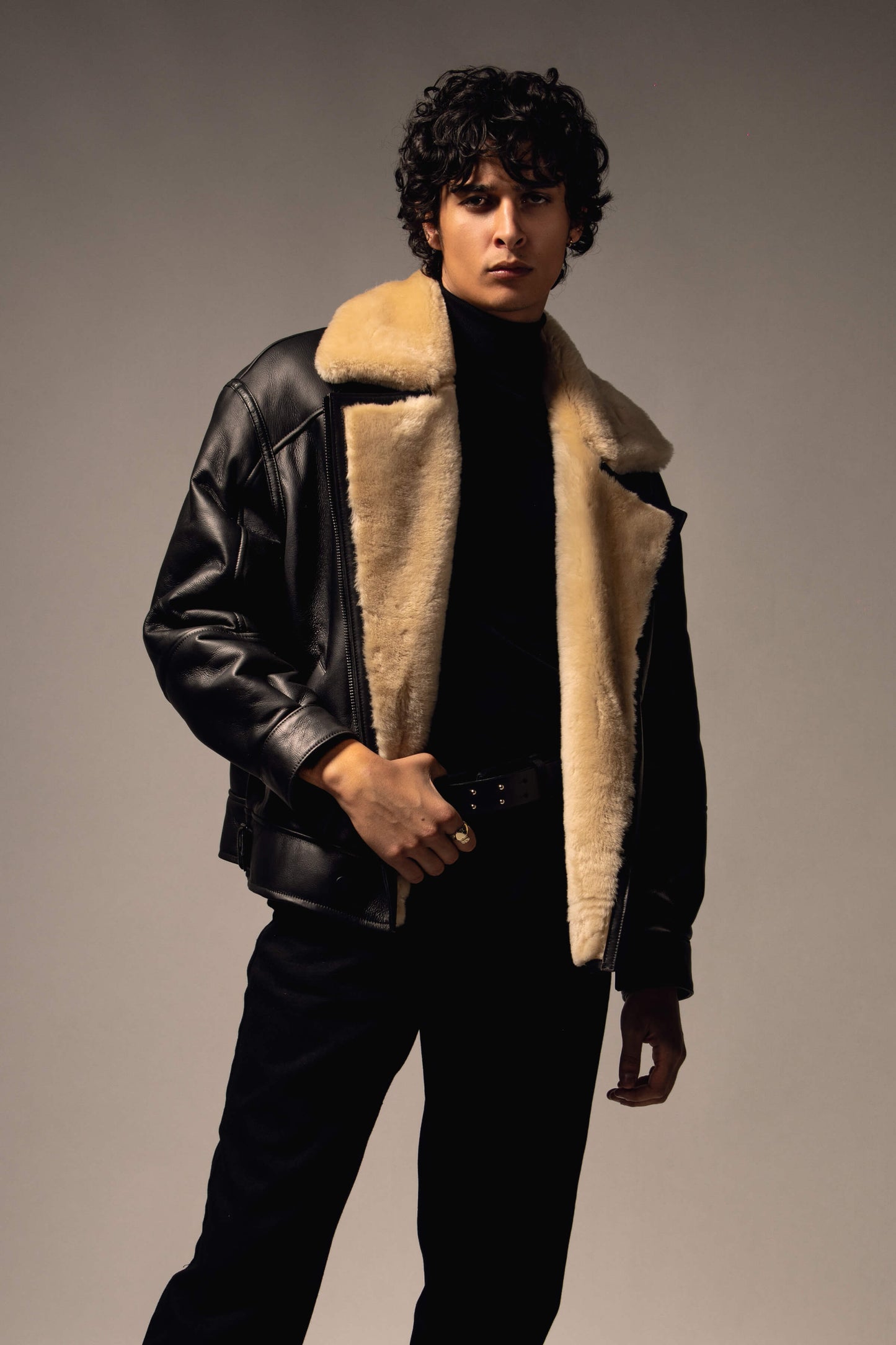 Valor Shearling Aviator Jacket (Man)